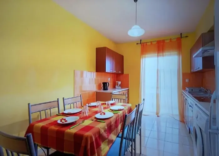 Rhodos Town Apartament *