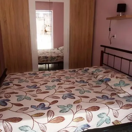 Rhodos Town Apartman