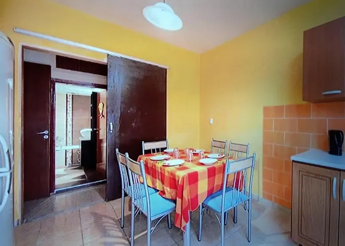 Rhodos Town Apartman